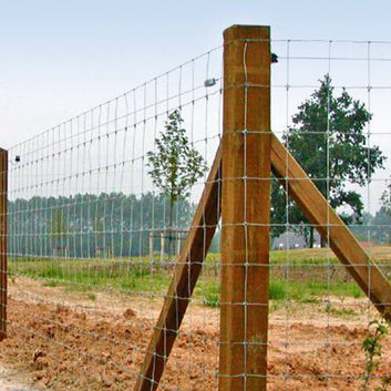 landwirtschaftliche-umzäunung-auf-rolle-ursus-heavy-2